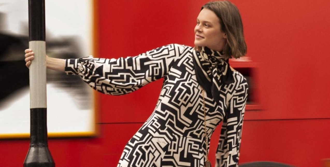 Εύκολοι τρόποι να αποκτήσετε μια εμφάνιση εμπνευσμένη από τα 60s