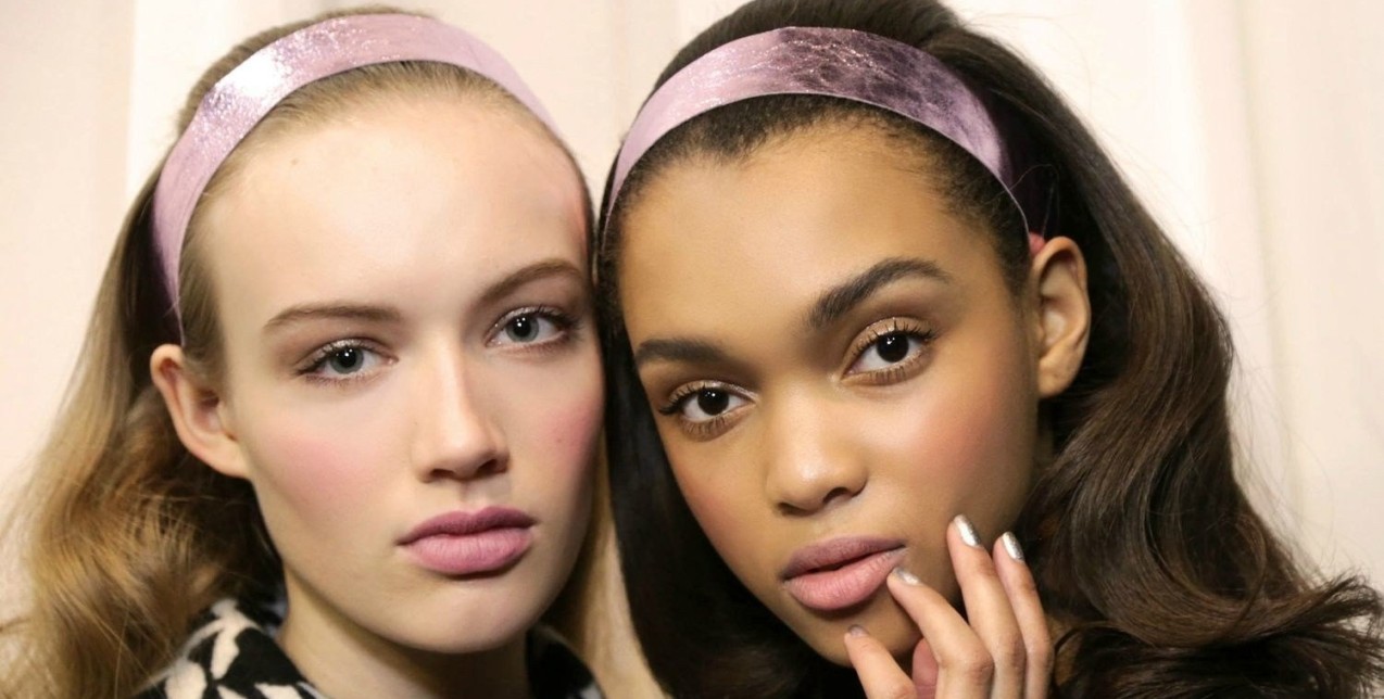 10 τρόποι για να κάνετε τα μάτια σας να φαίνονται μεγαλύτερα