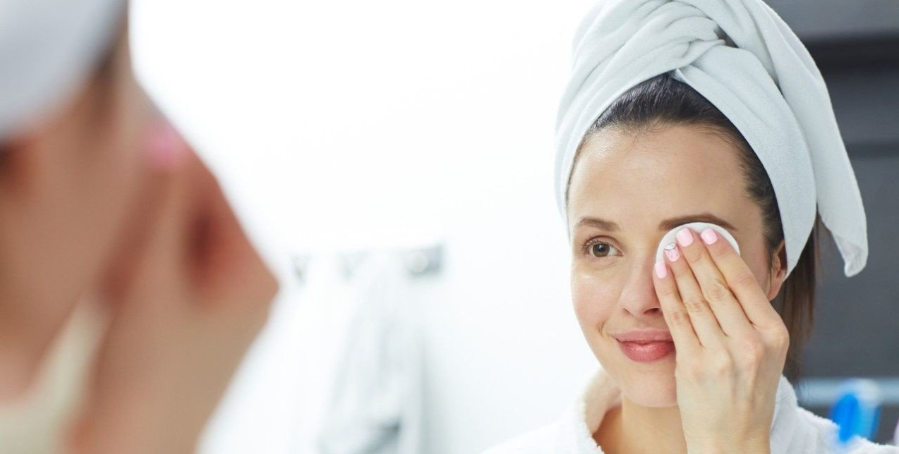 Yπέροχες DIY demakeup συνταγές που μπορείτε να φτιάξετε μόνες σας 