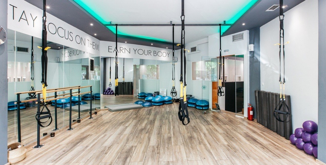 Barre à Terre: Η πιο εναλλακτική κι ευεργετική μέθοδος εκγύμνασης που δοκιμάσαμε τελευταία 