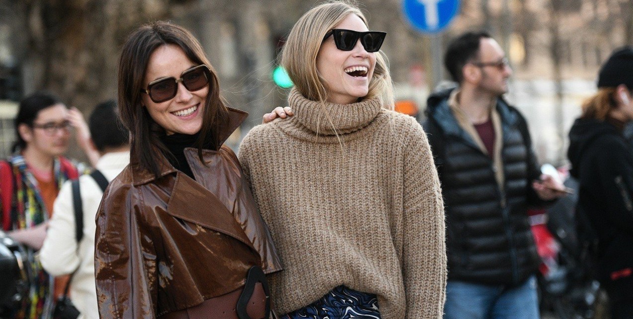 Τα πιο στιλάτα πουλόβερ της αγοράς που πρέπει να αποκτήσετε 