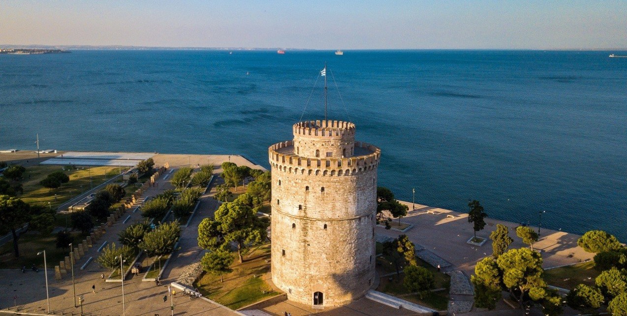 Pre Christmas events στη Θεσσαλονίκη: Ο απόλυτος οδηγός διασκέδασης για αυτό το τριήμερο 