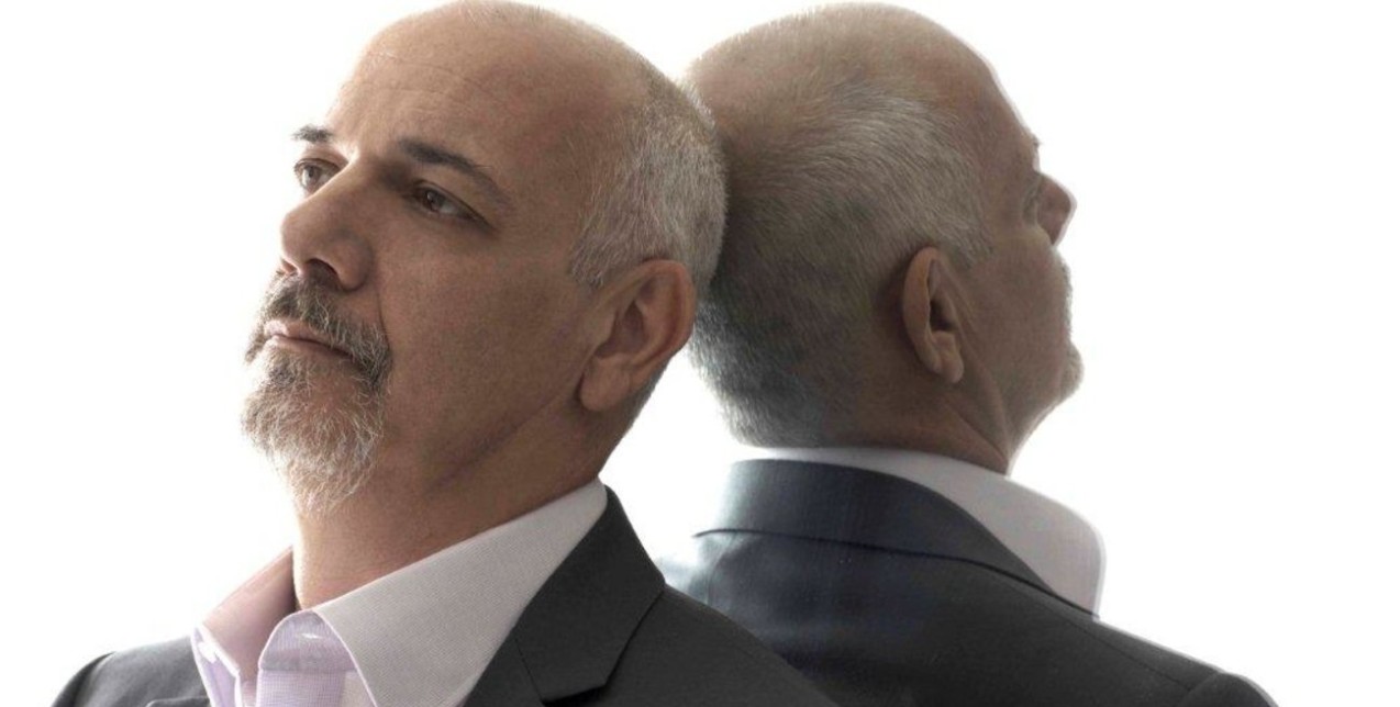 Ο Γιώργος Κιμούλης μας μιλάει για τη νέα του θεατρική παράσταση και το θυμικό των ανθρώπων 