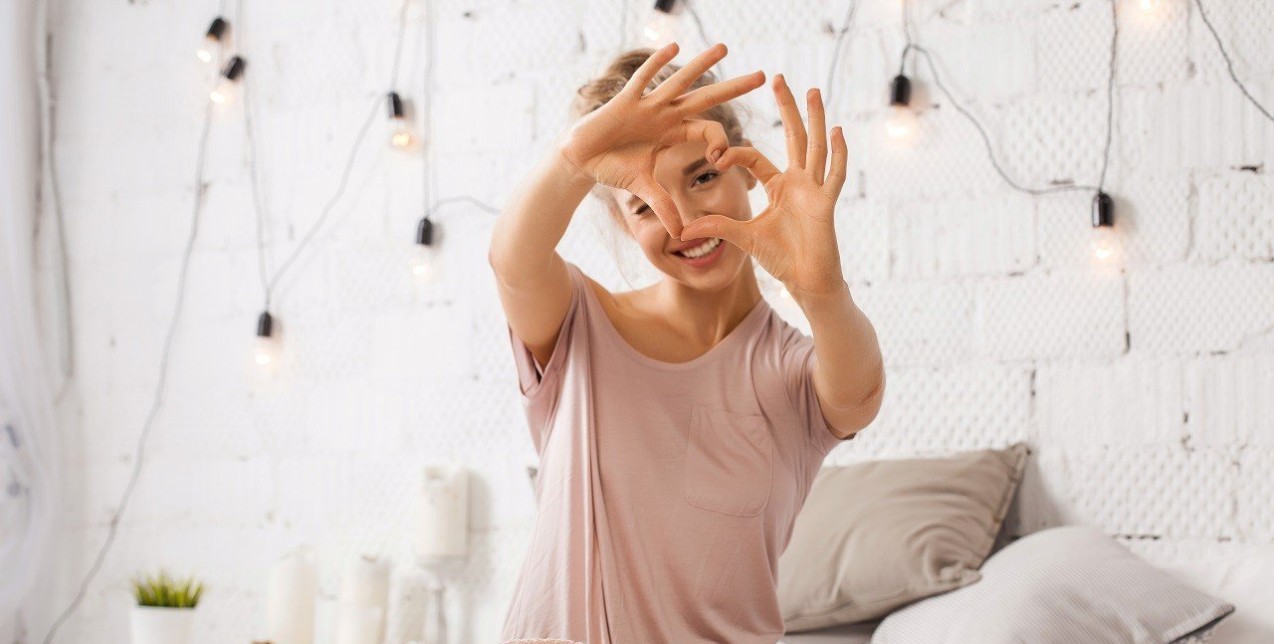 Sex Education: Όλα όσα δε γνωρίζατε για τον οργασμό και οι βασικοί λόγοι που δε φτάνετε σε αυτόν 