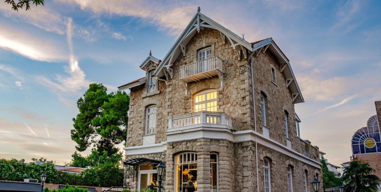 Βόλτα στην Κηφισιά: Όλα όσα μπορείτε να κάνετε και να δείτε στην αρχοντική περιοχή 