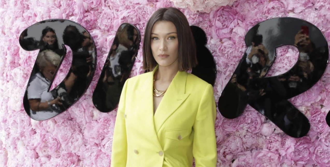 9 φορές που οι celebrities τόλμησαν κι εντυπωσίασαν μέσα σε αντρικά ρούχα 