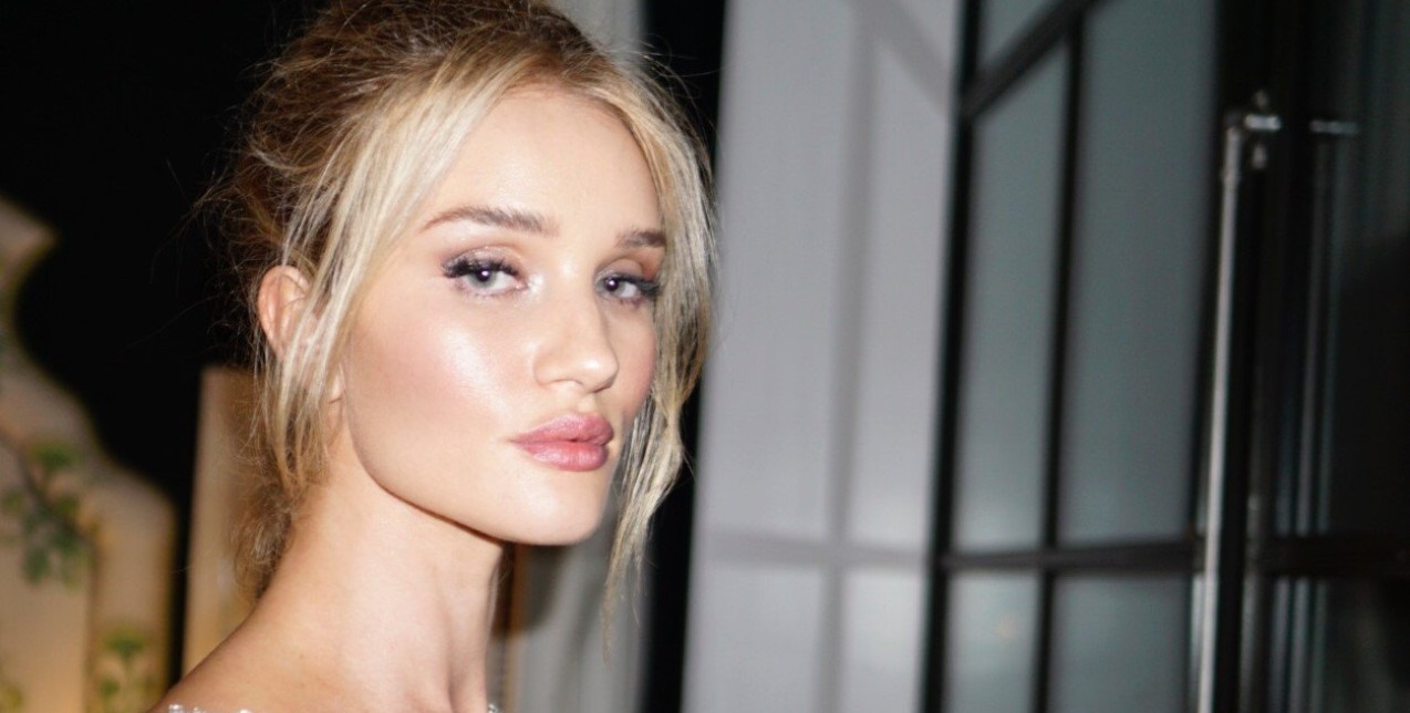 Αυτό είναι το χρώμα στο μακιγιάζ ματιών που θα φωτίσει το βλέμμα σας 