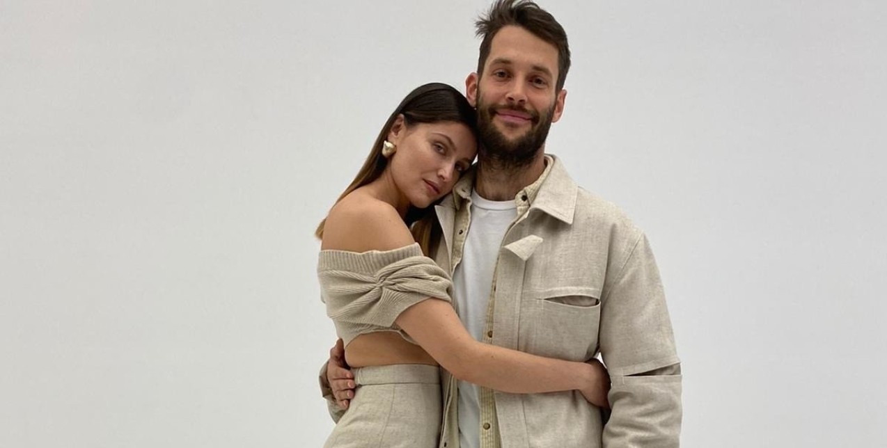 H επιστροφή της Laetitia Casta στην πασαρέλα κι ό,τι άλλο ξεχώρισε από το χθεσινό fashion show του Jacquemus στο Παρίσι