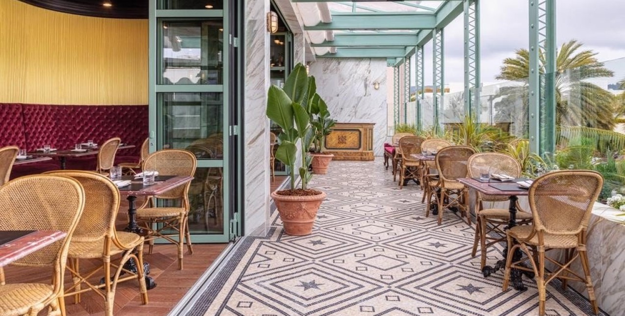 Περιηγηθείτε στο νέο extravagant εστιατόριο του οίκου Gucci στο Los Angeles 