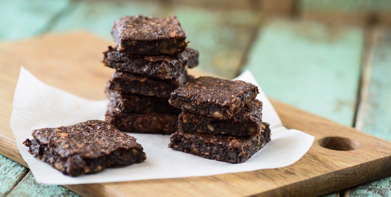 3 απολαυστικές συνταγές για μπισκότα που δε χρειάζονται ψήσιμο