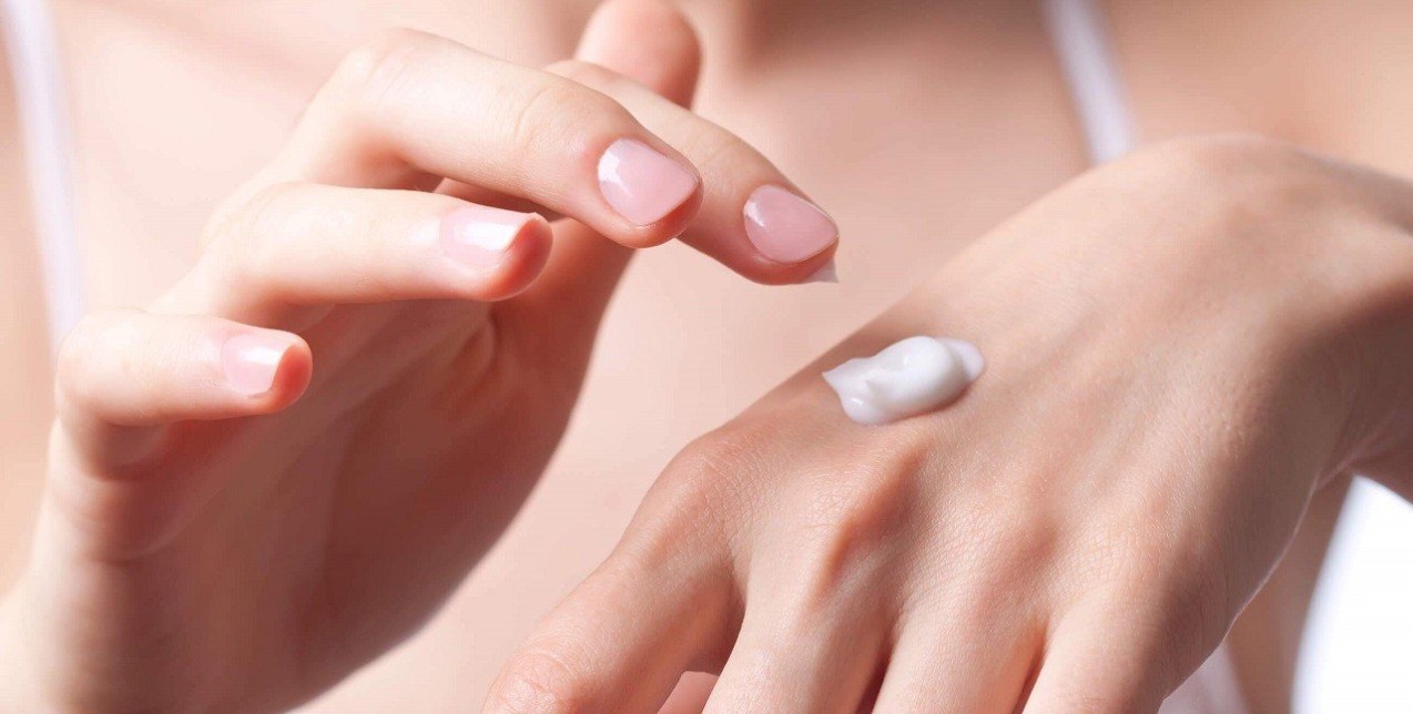 Τελείωσε η κρέμα χεριών σας; Έτσι θα φτιάξετε τη δική σας στο σπίτι