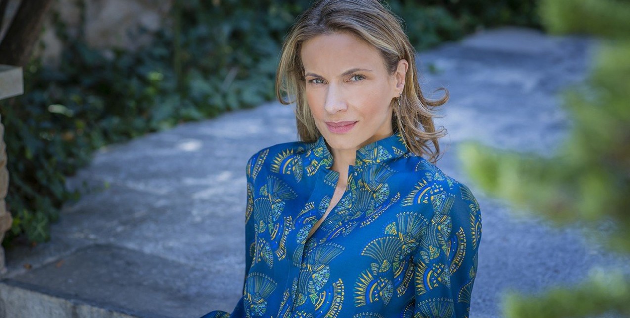 Editor of the day: H συγγραφέας Ελεάννα Βλαστού εκμυστηρεύεται τι δε θα κάνει ακόμη και αν την κλειδώσουν σπίτι