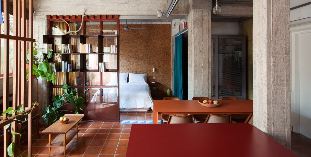 Η μεταμόρφωση ενός ισογείου στην Ηλιούπολη της Αθήνας σε ένα ονειρικό διαμέρισμα 