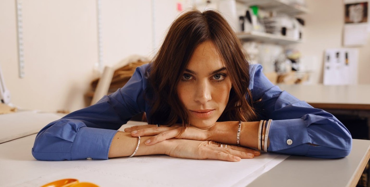 4 δημιουργικοί τρόποι που δεν είχατε σκεφτεί για να περάσετε τον χρόνο σας μένοντας σπίτι 