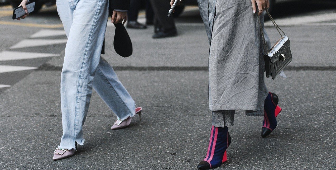 Οι πιο εύκολοι street style συνδυασμοί για να φορέσετε τα τζιν παντελόνια σας