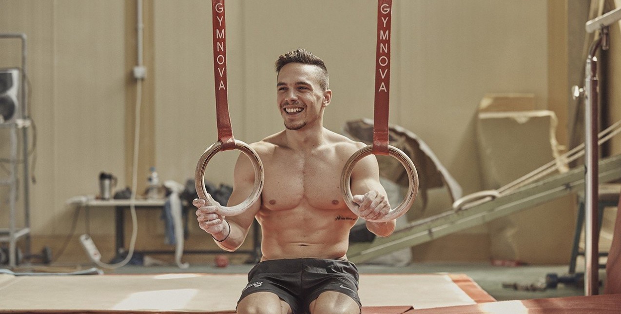 Λευτέρης Πετρούνιας: Lord of the rings 