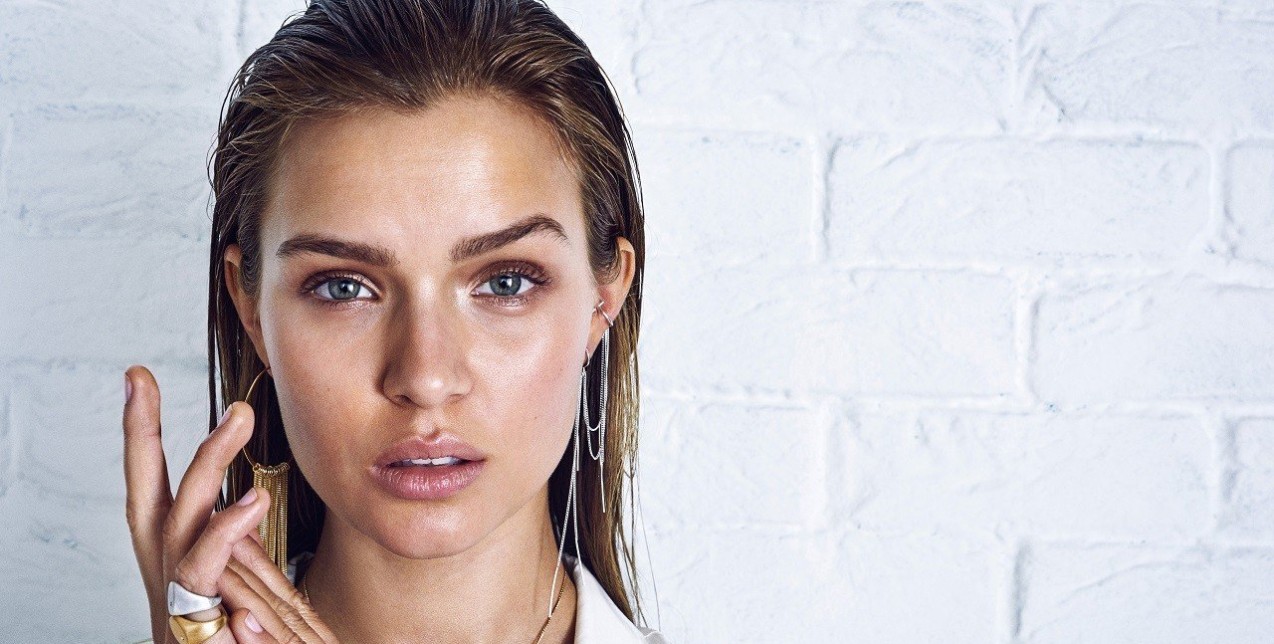 Φτιάξτε μόνες σας θαυματουργά face scrubs που θα απομακρύνουν πόρους και μικρόβια από το πρόσωπό σας