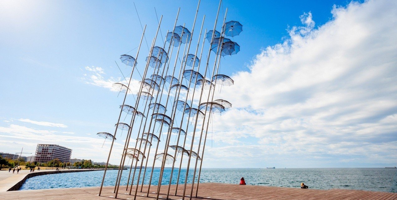 City Vibes: Ανοίγει σήμερα το βράδυ η Νέα Παραλία της Θεσσαλονίκης καθώς η πόλη ετοιμάζεται να βγει από το ολικό lockdown 