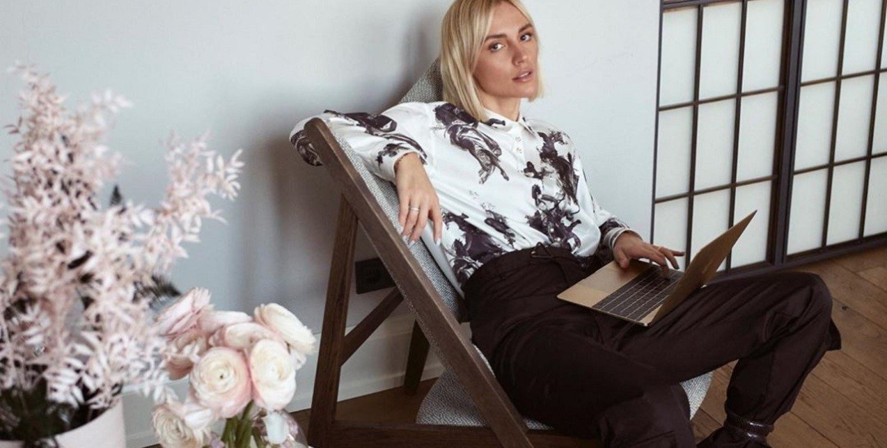 Ανανεώστε άμεσα τη ντουλάπα σας από την άνεση του σπιτιού σας με όλα τα νέα trends