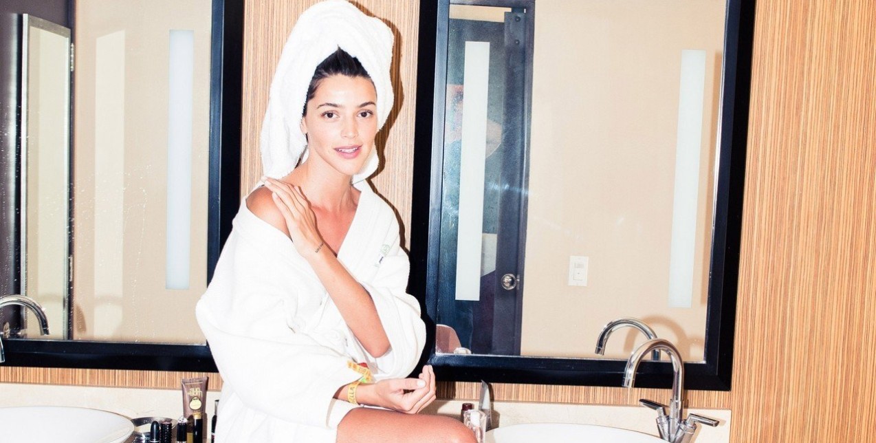 Αποκτήστε μαυρισμένη επιδερμίδα κάνοντας το τέλειο self tan στο σπίτι 