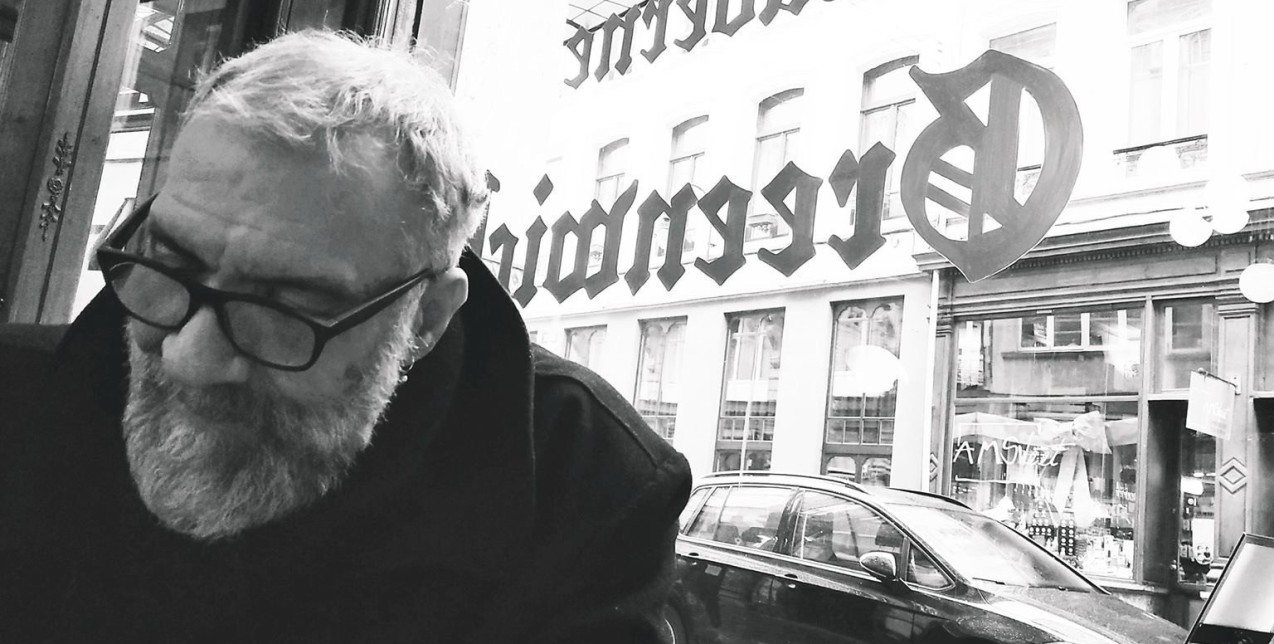 Editor of the day Νίκος Λεγάκης: «Περίμενα ότι αυτή η απειλή, ο κοινός εχθρός -πες το όπως θέλεις- θα μας ένωνε, πως δε θα γινόταν άλλη μια επικαιρότητα»