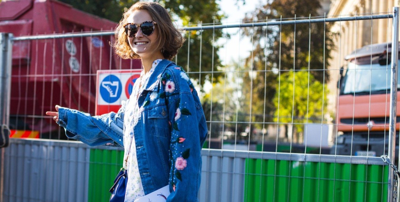 Jackets Alert: Αυτά είναι τα πιο fashionable & ελαφριά πανωφόρια κατάλληλα για αυτήν την περίοδο 