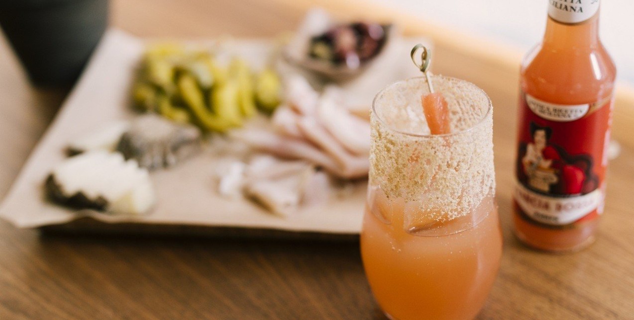 Re-opening now: Τα 3 εμβληματικά στέκια της πόλης που έρχονται και πάλι κοντά μας με απολαυστικά takeaway ροφήματα & snacks 