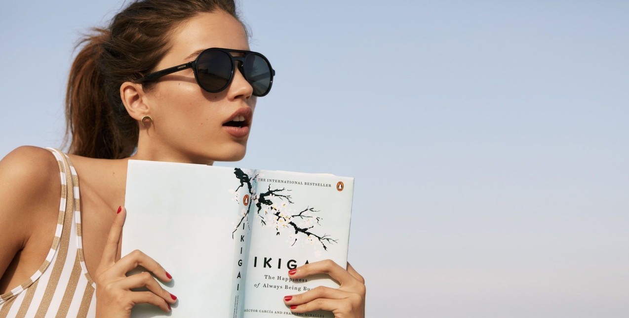 7+1 βιβλία που θα λατρέψετε οι travel lovers & θα σας ταξιδέψουν μέσα από τις σελίδες τους 