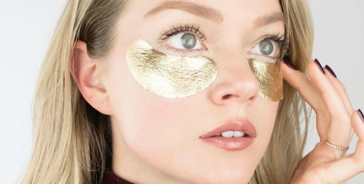 Οι μάσκες ματιών που θα κάνουν το βλέμμα σας πιο ξεκούραστο από ποτέ σε μόλις 15 λεπτά