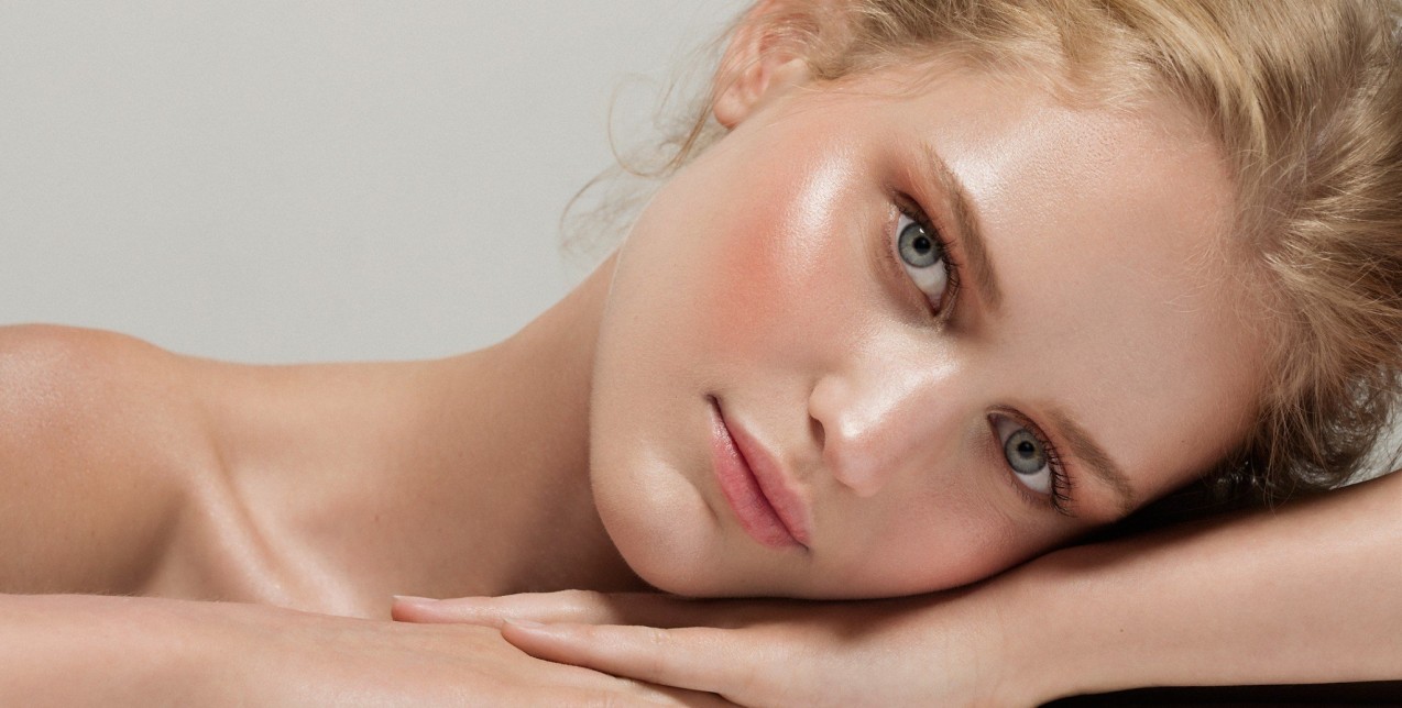 Makeup Stories: Πώς θα κάνετε το foundation σας να διαρκεί όλη μέρα