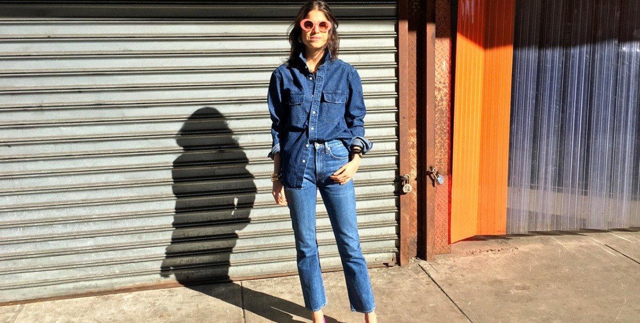 Tα hot τζιν παντελόνια που δε θα σταματήσουμε να φοράμε το φετινό φθινόπωρο 