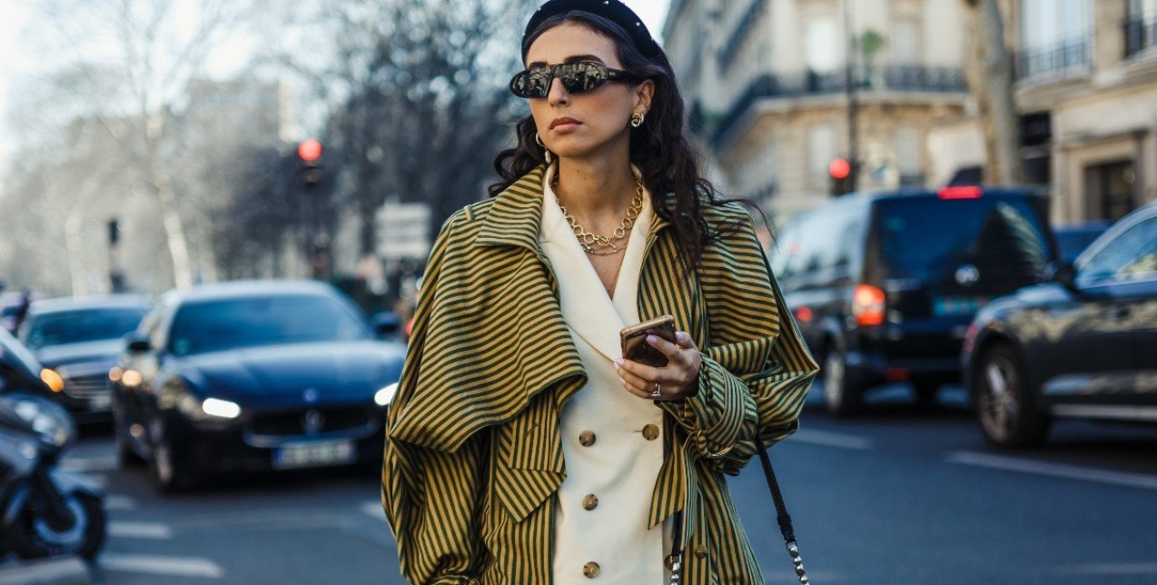 7+1 φθινοπωρινά outfits που δεν έχουν να ζηλέψουν τίποτα από την καλοκαιρινή άνεση 