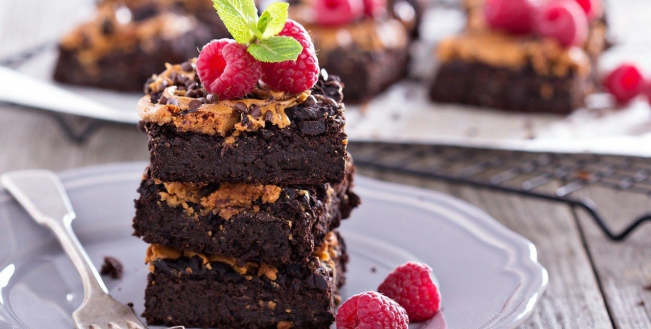 3+1 μη αναμενόμενες αλμυρές & γλυκές συνταγές για τους λάτρεις του φυστικοβούτυρου