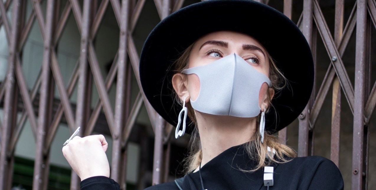 Τα lip stains που μένουν στη θέση τους όσες ώρες κι αν φοράτε τη μάσκα σας