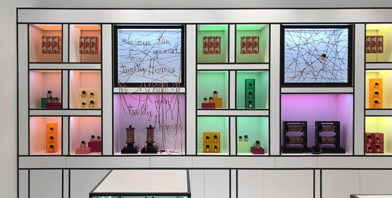 Το παιχνιδιάρικο Twilly d’Hermès pop up store στη Ρώμη 