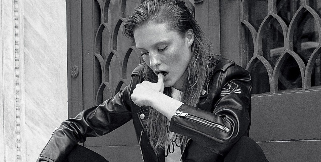 Fashion editorial: Downtown girl