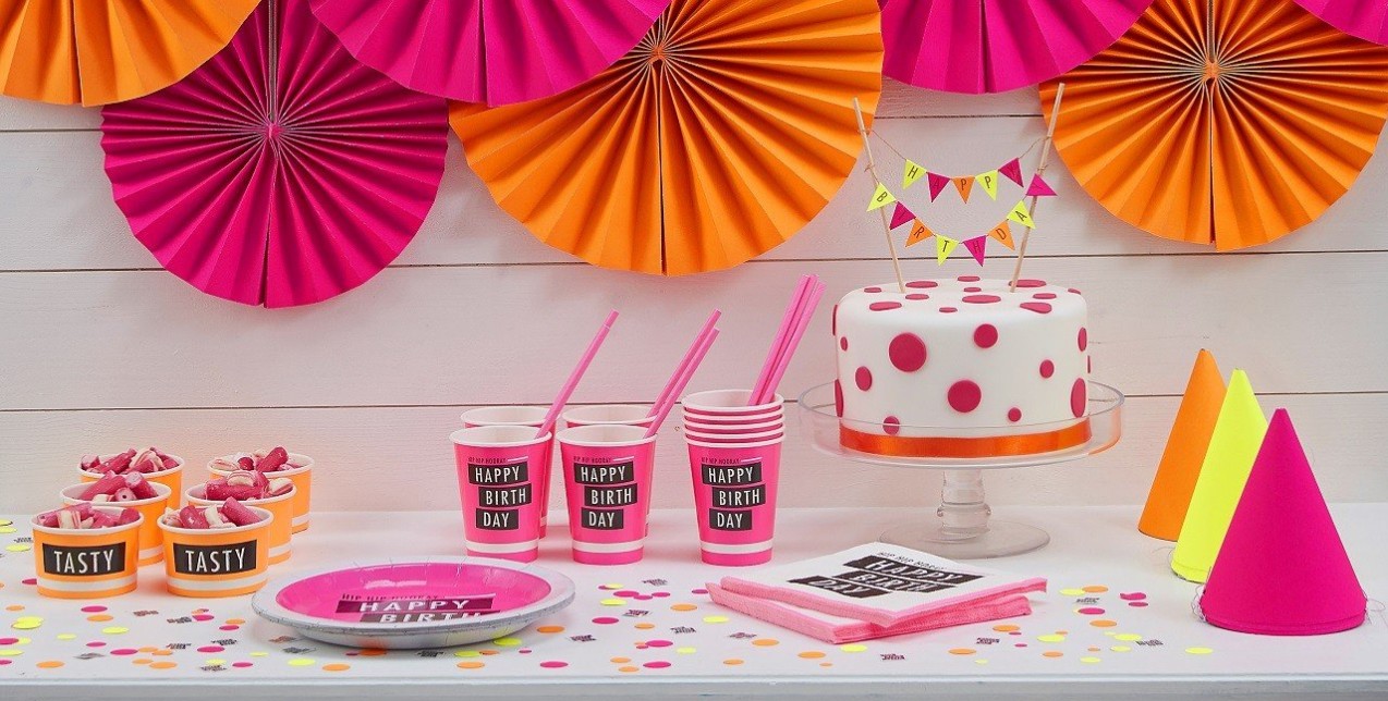 Τα διακοσμητικά Ginger Ray έφτασαν στη Θεσσαλονίκη