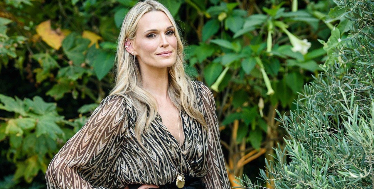 Τα 10 healthy life hacks της Molly Sims 
