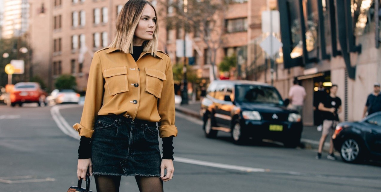 Leather Obsession: Πώς να φορέσετε το δερμάτινο πουκάμισο όπως τα it girls