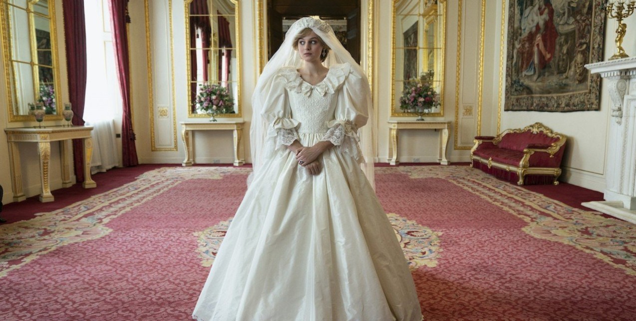 Οι 6 σειρές για να παρακολουθήσετε εάν αγαπήσατε το "The Crown" 