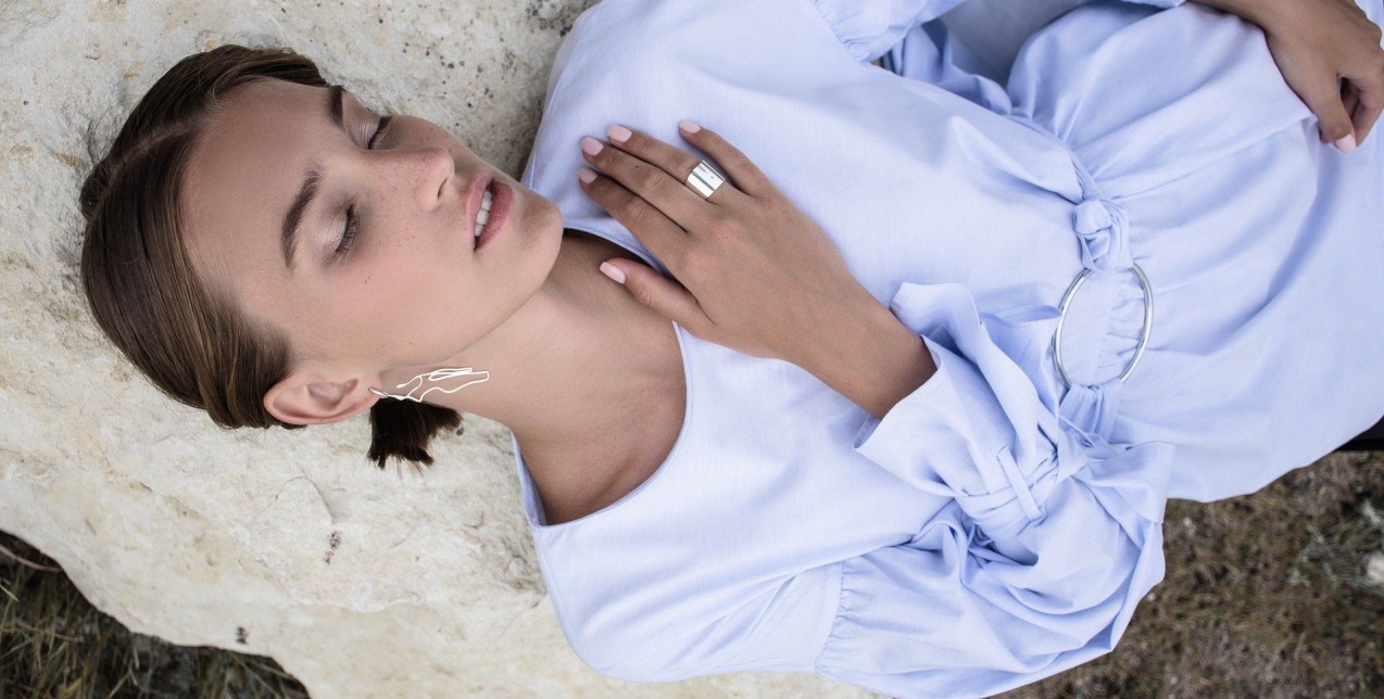 New Beauty Trend: Τι είναι το Skinimalism που όλοι μιλάνε γι’ αυτό; 