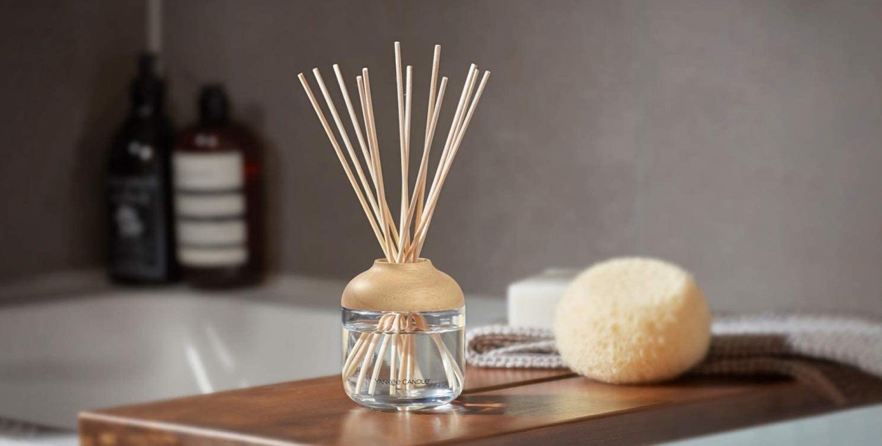 Τα μυρωδάτα diffusers που θα αρωματίσουν ευχάριστα το μπάνιο σας