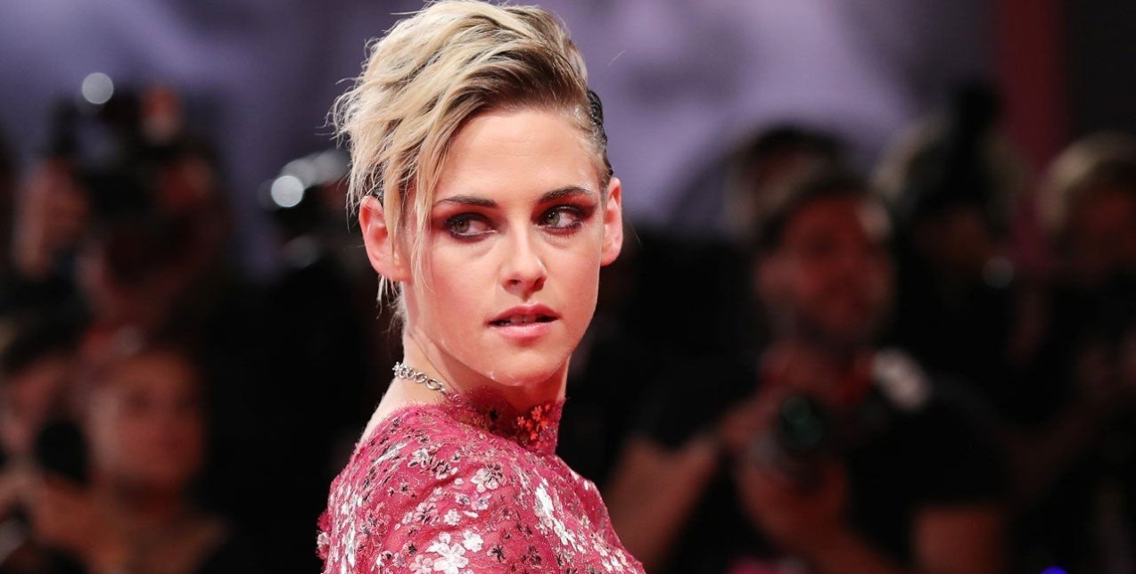 Δείτε την Kristen Stewart να μεταμορφώνεται σε πριγκίπισσα Diana στη νέα ταινία "Spencer"