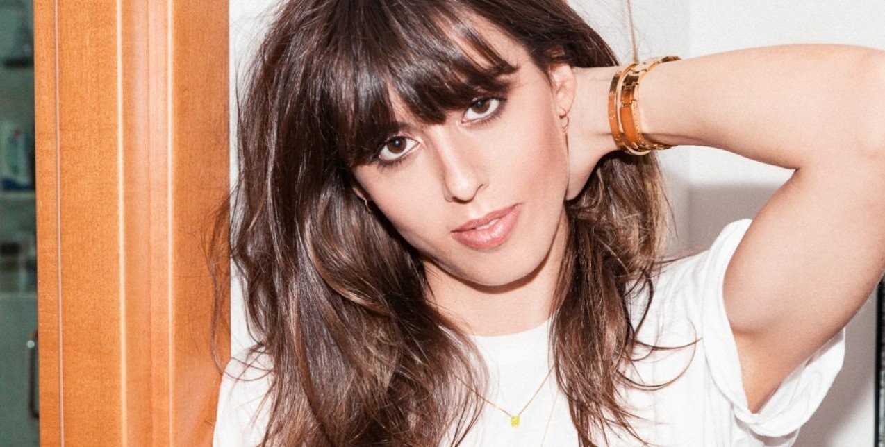 Soft glam: 7 make up προτάσεις για λαμπερό πρόσωπο χωρίς υπερβολές 