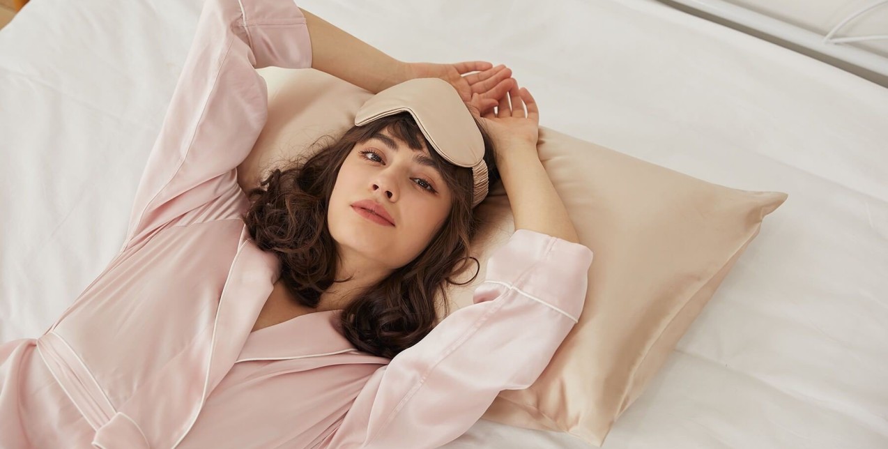 6 tips για να σταματήσετε να ξυπνάτε με πρησμένο πρόσωπο 