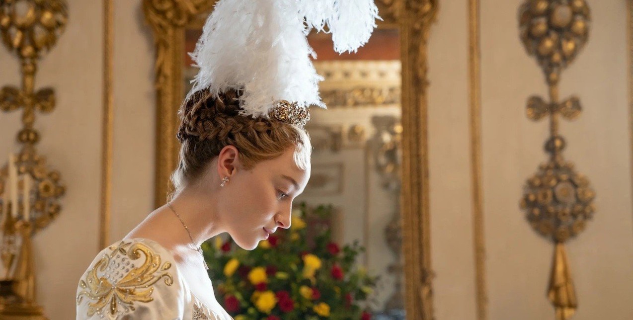 Τα 10 decor items που θα κάνουν το σπίτι σας να μοιάζει σαν να βγήκε από το Bridgerton 