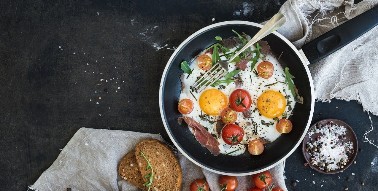 It’s breakfast time: 6+1 συνταγές για πρωινό που θα σας κρατήσουν χορτάτους