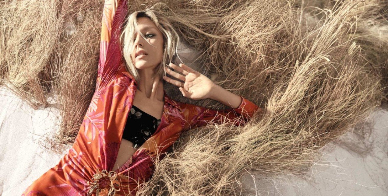 Psychology says: Η σχέση με τον εαυτό μας είναι ο καθρέπτης των σχέσεων της ζωής μας