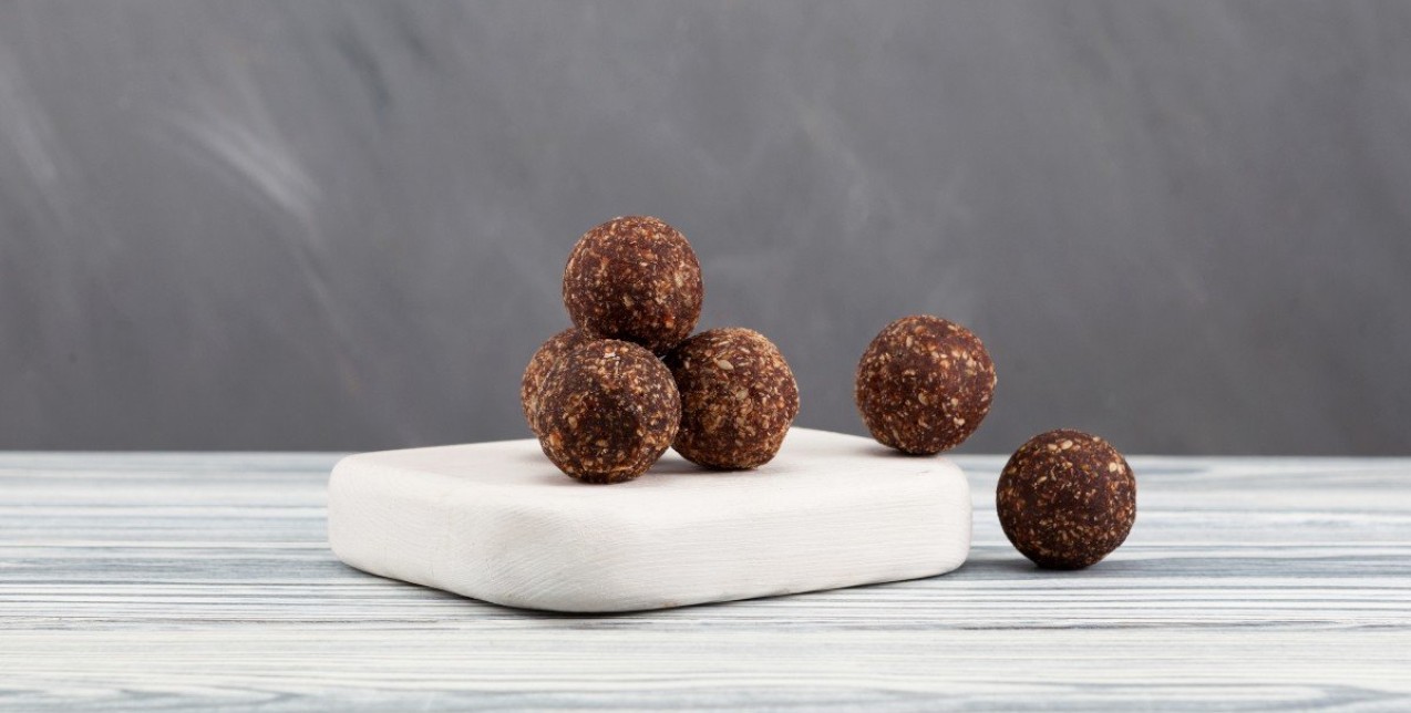 Χαρούπι: 3+1 νηστίσιμες συνταγές με το απόλυτο superfood