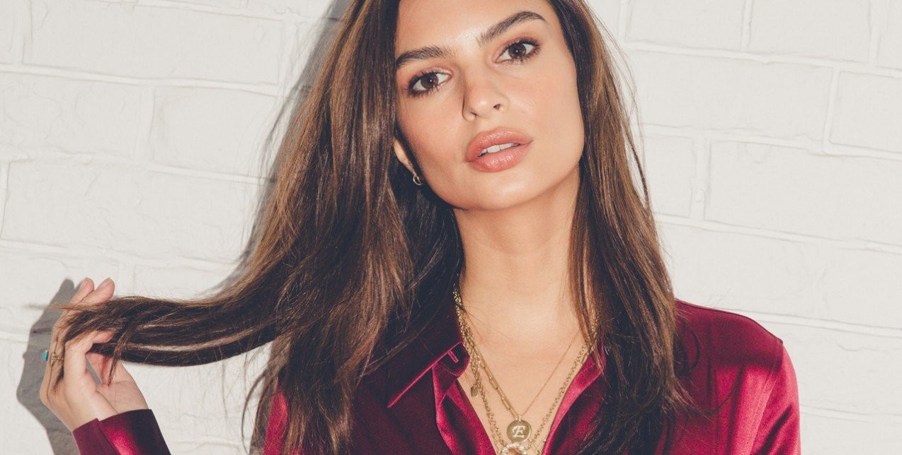 Μακριά μαλλιά; 6 χτενίσματα που θα τονίσουν το πρόσωπό σας